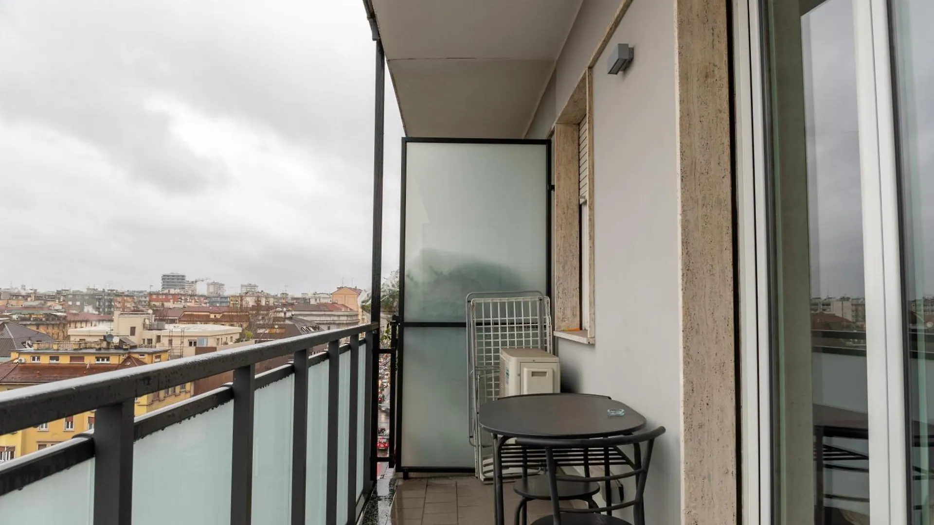 Milan Panoramic Views, Central Location 0*,  איטליה