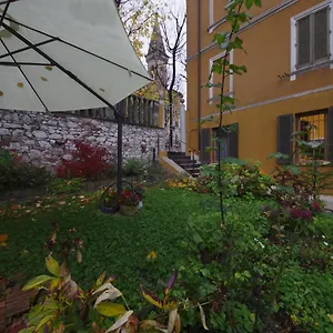 http://antinoris-house.hotels-perugia.com